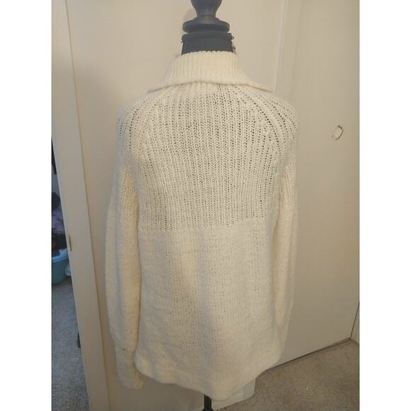 Vintage Cream Cable Knit Cardigan Sweater Wayne Taylor Womans XL Made in Taiwan - Picture 3 of 10